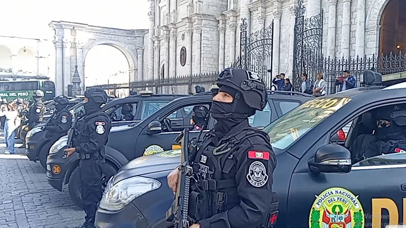 Arequipa: se espera a más de 2500 delegados para el APEC, policía presentó a los agentes que brindarán seguridad.