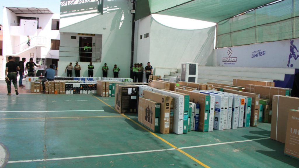 Capos de la Intrusión: juez dicta prisión preventiva para 11 implicados en robo de casas y venta de los artefactos robados