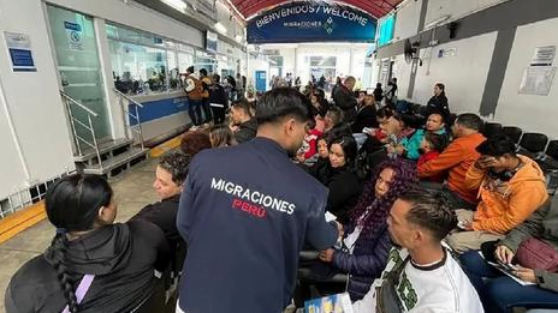 Los ciudadanos venezolanos que ingresen al Perú necesitarán visa y pasaporte vigente desde el 2 de julio.