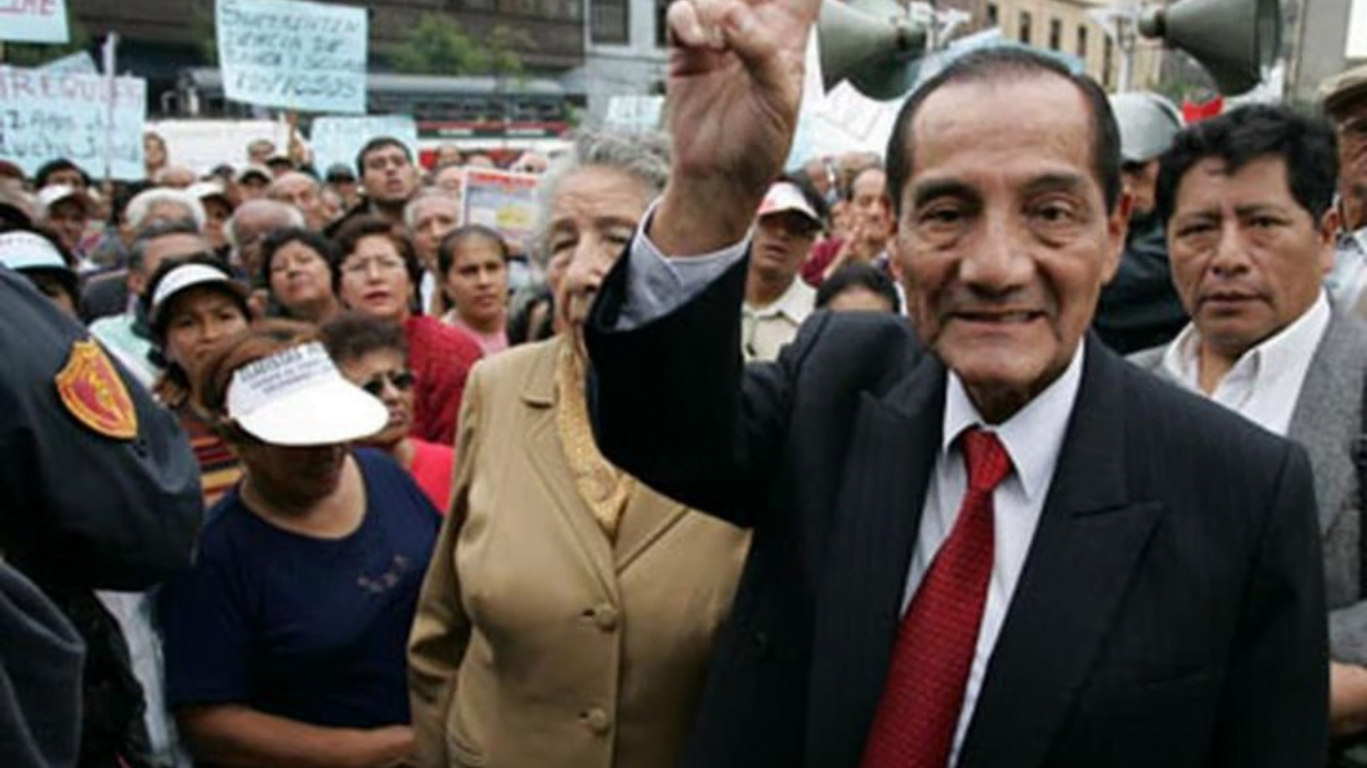 Murió Carlos Manrique Carreño,fundador de CLAE el mayor estafador “piramidal” financiero del Perú