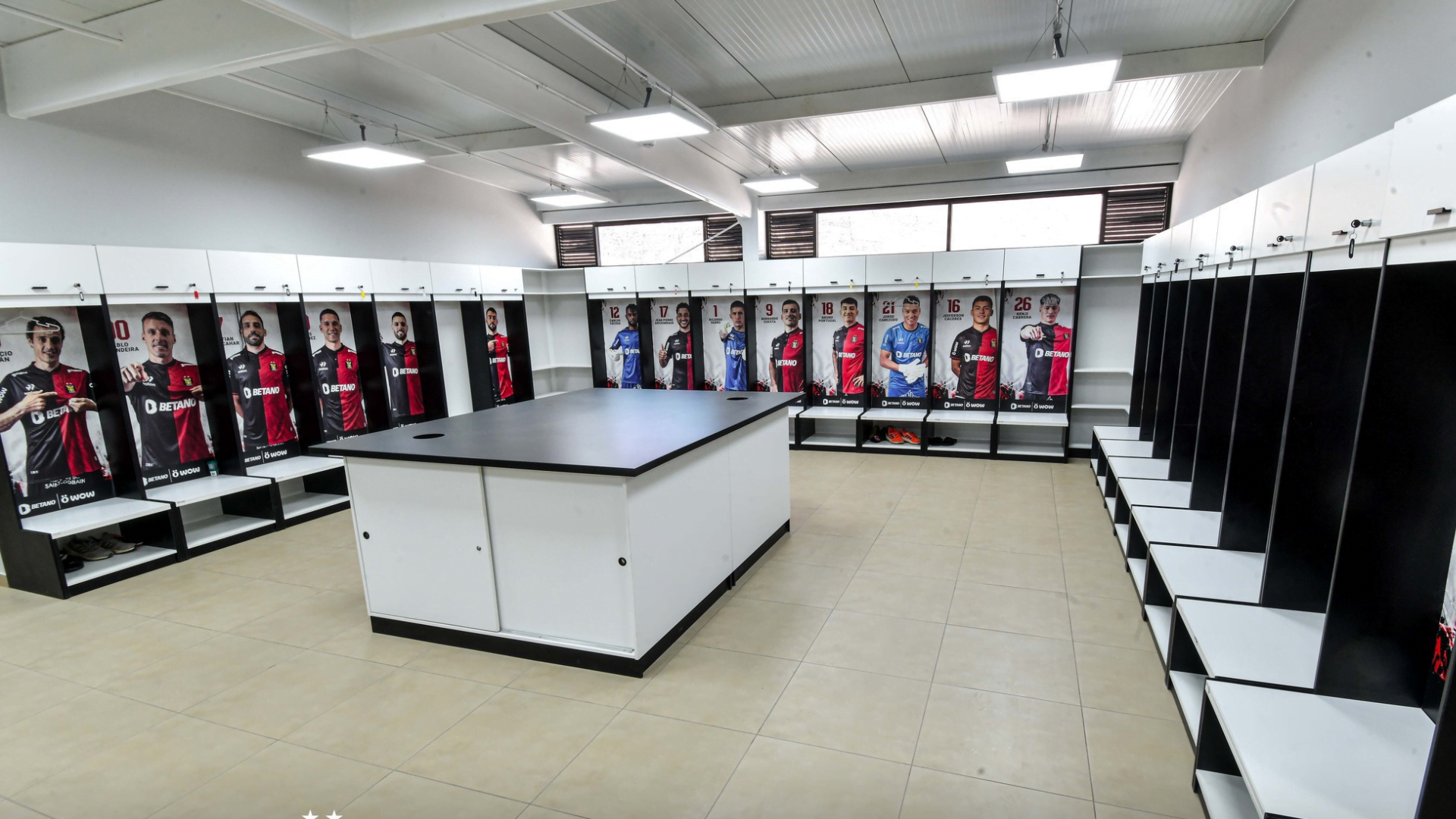 FBC Melgar inaugura la primera etapa del Centro de Alto Rendimiento en Mollebaya: llegó Néstor Lorenzo, exentrenador del Melgar