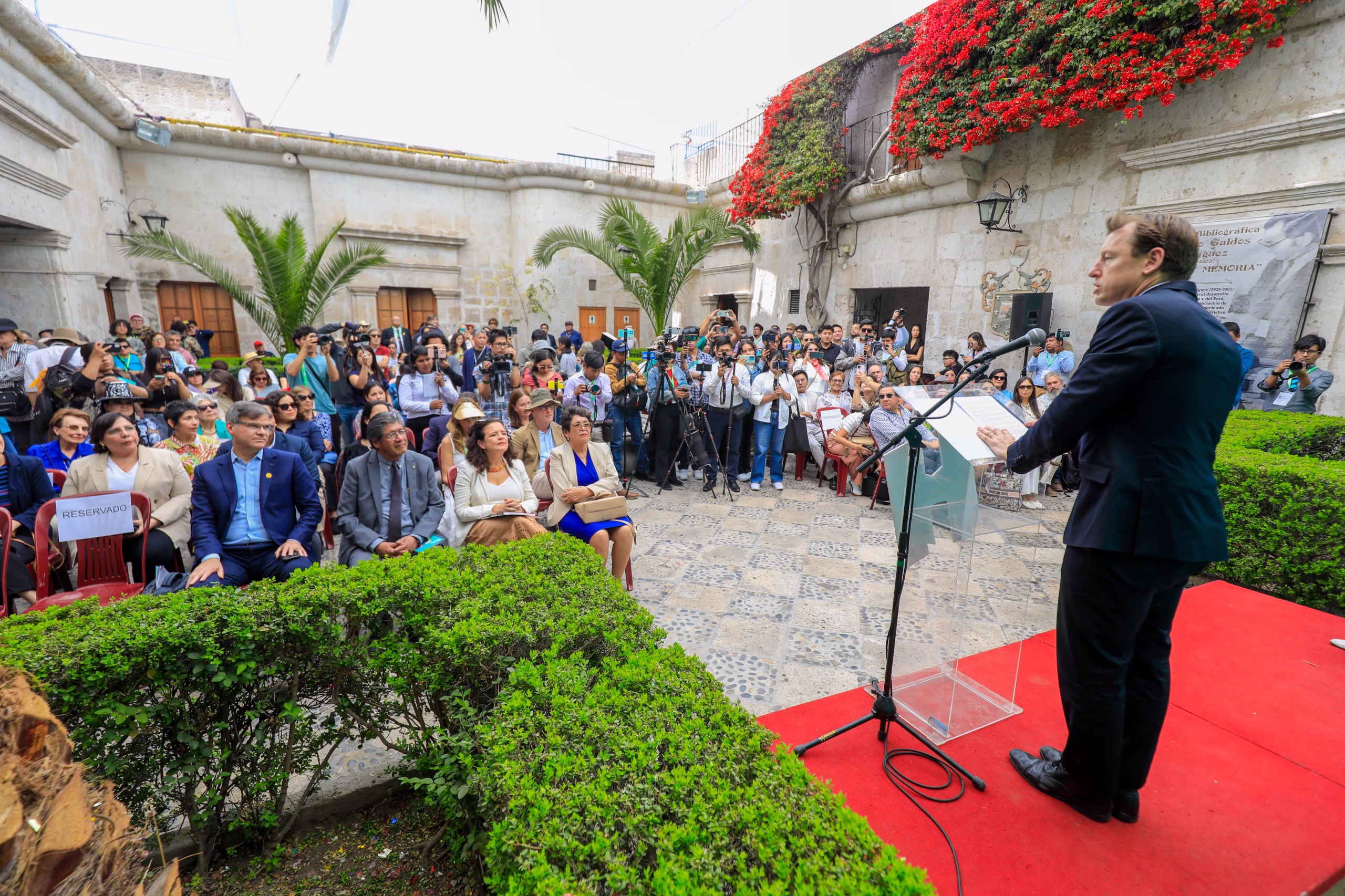 Arequipa vive el Hay Festival 2025: literatura, arte y turismo se fusionan en la Ciudad Blanca 2026