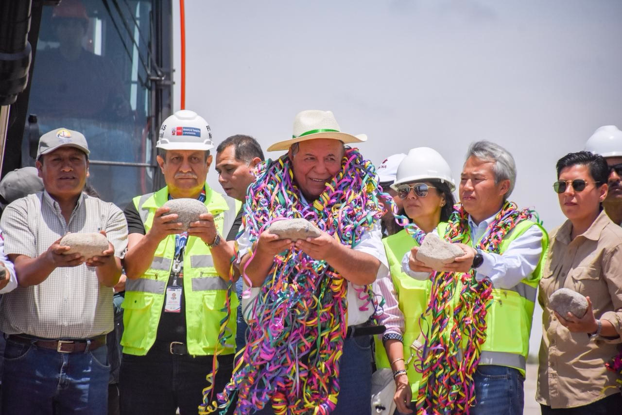 Tacna inicia la construcción de la Doble Vía a Boca del Río: impulso del turismo y economía en la región 2 Tacna inicia la construcción de la Doble Vía a Boca del Río: impulso del turismo y economía en la región 2026