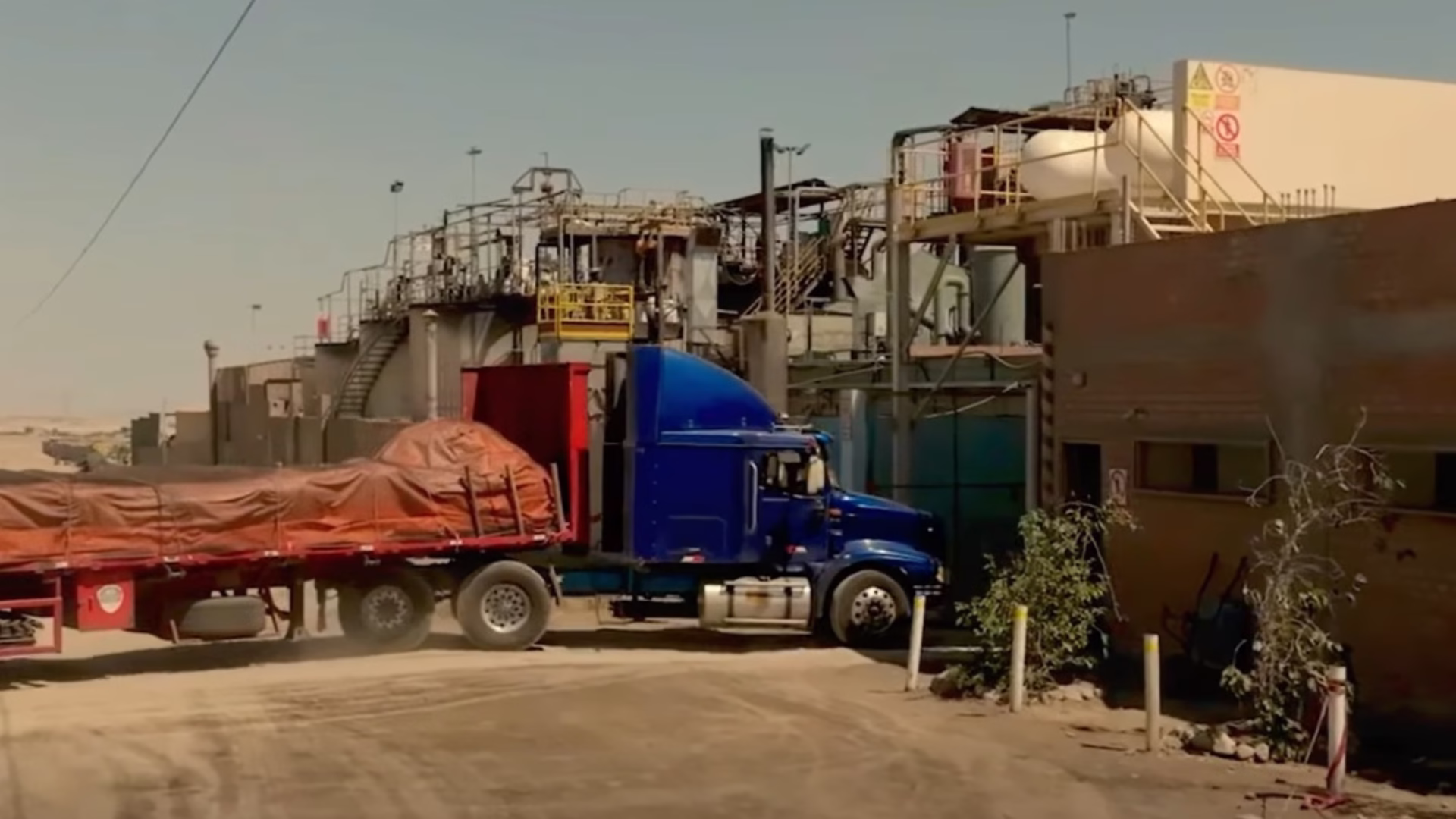 Relaves de La Joya Mining cerca de viviendas y las dudas sobre origen del oro que exporta a Emiratos Árabes 1 Relaves de La Joya Mining cerca de viviendas y las dudas sobre origen del oro que exporta a Emiratos Árabes