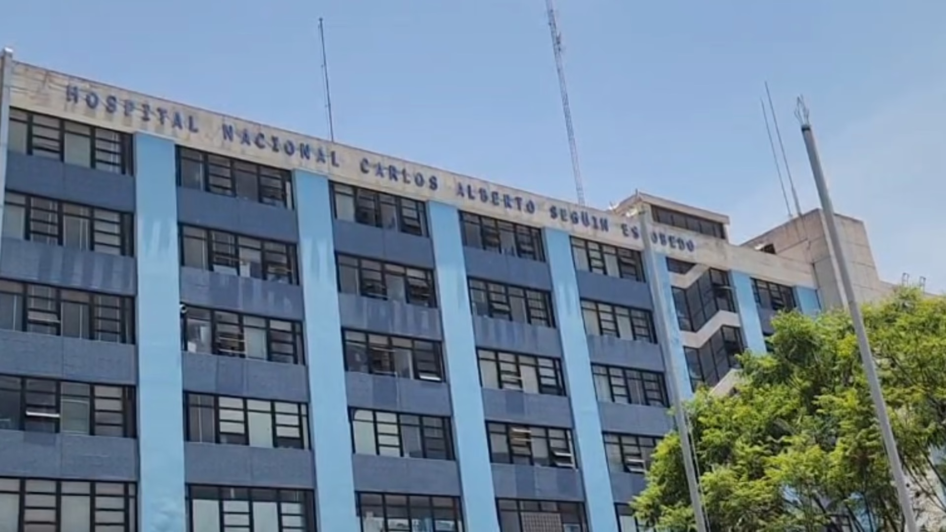 EsSalud Arequipa: Más de 70 pacientes oncológicos sin atención por fallas del acelerador lineal