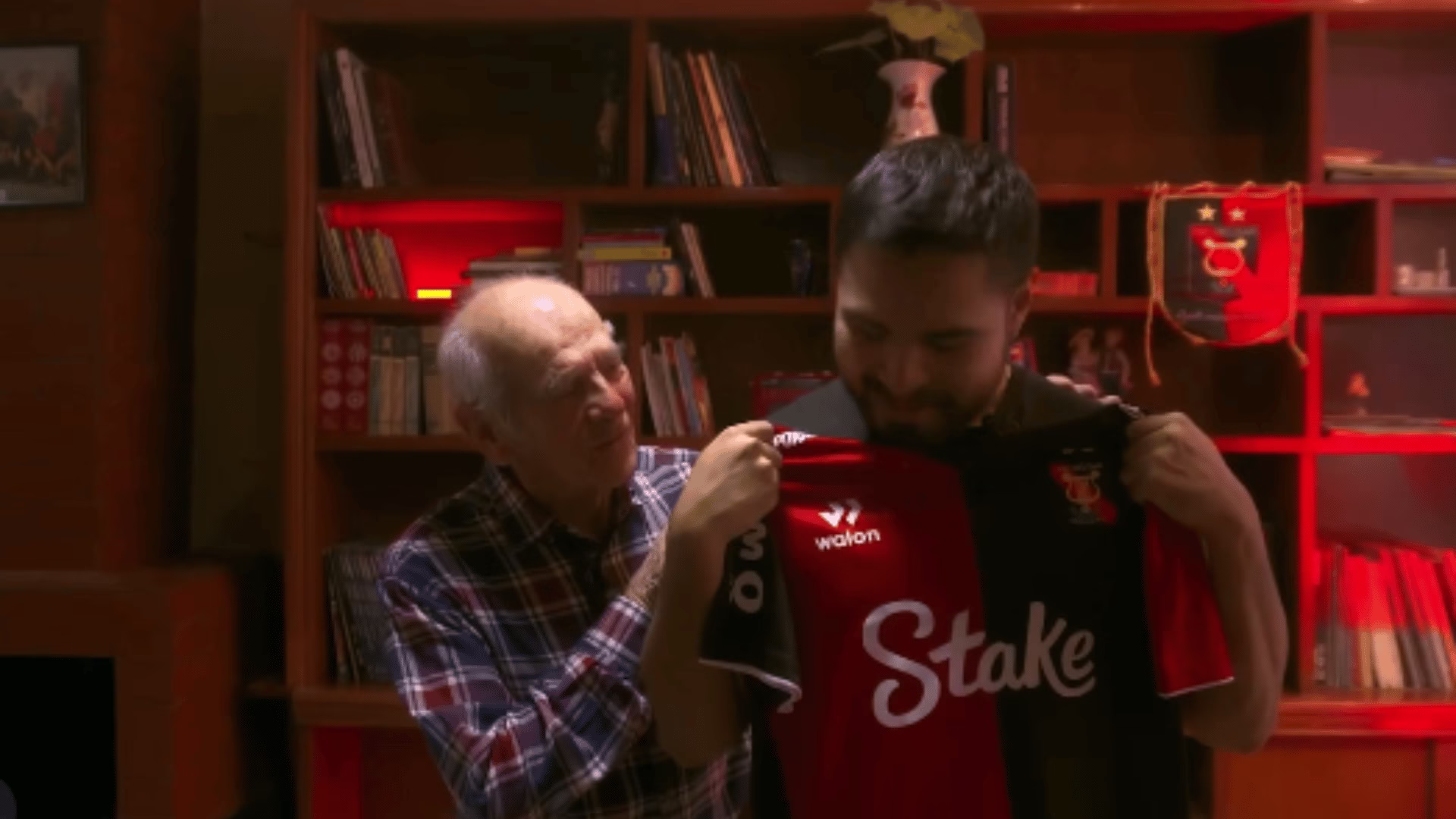 Melgar revela su nueva camiseta “rojinegra 2026” con inspiración en los 90 2026