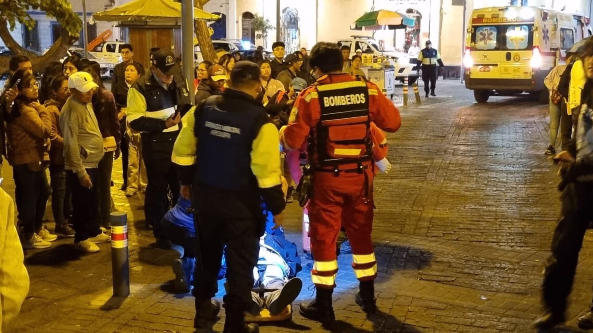 Arequipa: denuncian que policías municipales empujaron a ambulante desde camioneta, MPA niega agresión