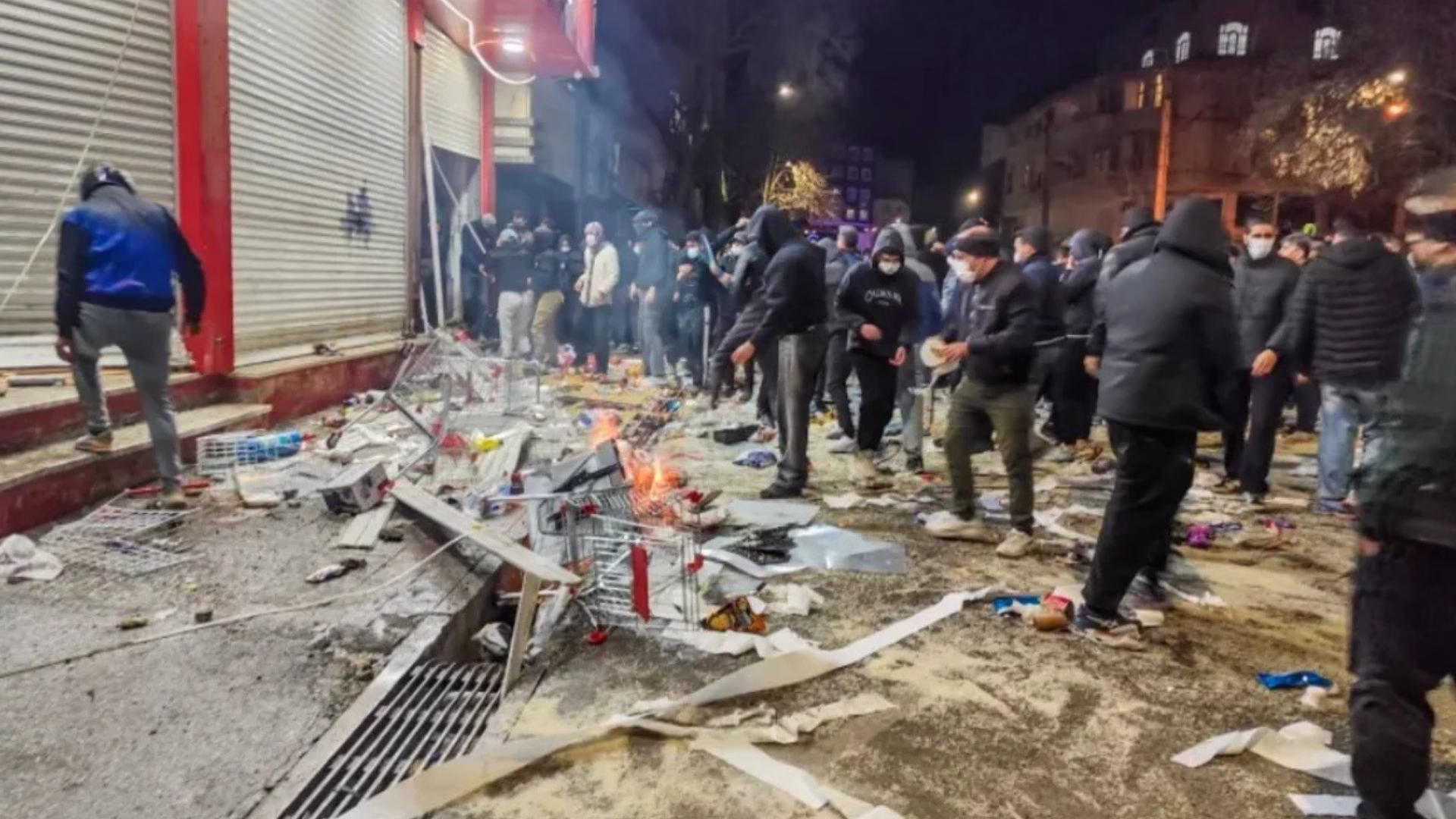 Crisis en Irán: muertes por protestas rozan las 2 mil mientras Trump endurece amenazas y rompe diálogo 1 Crisis en Irán: muertes por protestas rozan las 2 mil mientras Trump endurece amenazas y rompe diálogo