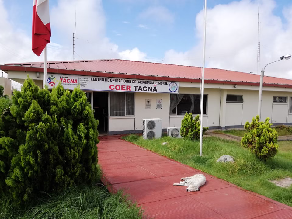 Tacna se mantiene bajo vigilancia por intensas lluvias y posible activación de quebradas 1 Tacna se mantiene bajo vigilancia por intensas lluvias y posible activación de quebradas 2026