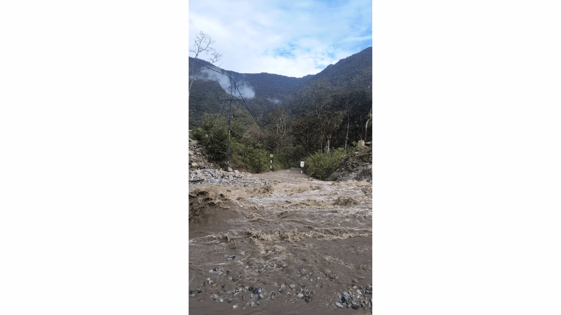 Cusco: cierran acceso amazónico a Machu Picchu Pueblo por huaico que dañó vías y puentes 1 Machu Picchu.