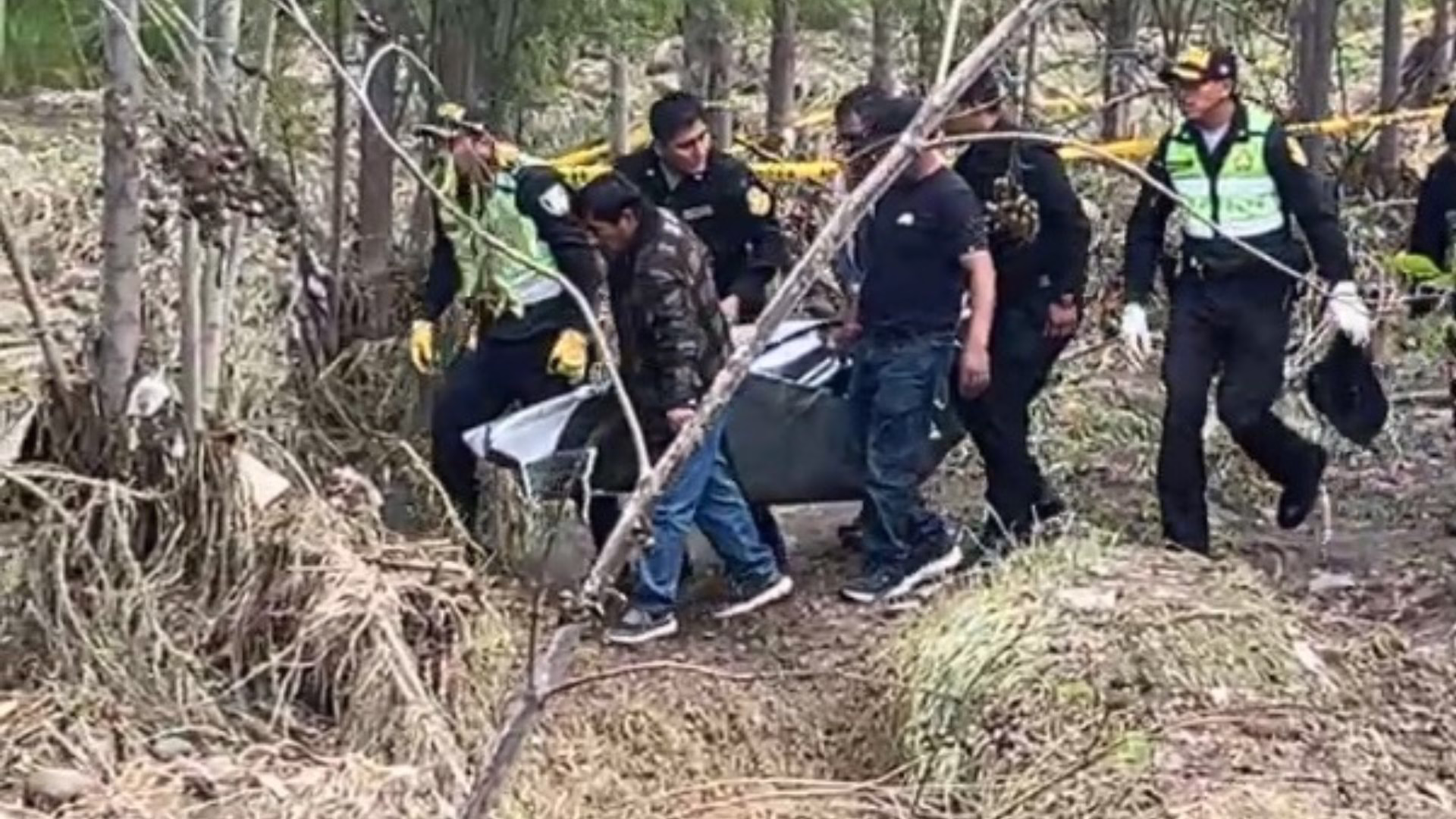 Tragedia en Arequipa: padre e hijo mueren arrastrados por huaico en Cayma y suman 4 víctimas por lluvias 1 Tragedia en Arequipa: padre e hijo mueren arrastrados por huaico en Cayma y suman 4 víctimas por lluvias