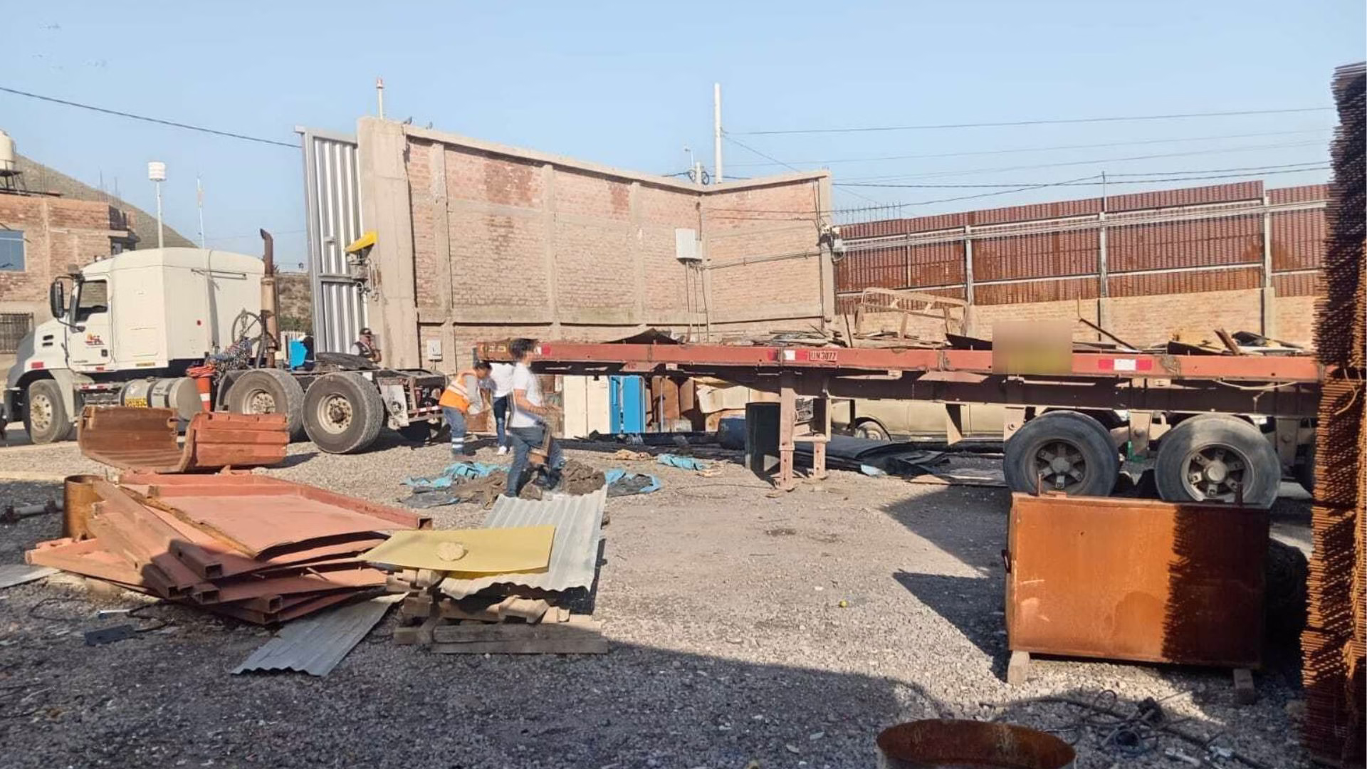 Arequipa: recuperan dos semirremolques robados en Bustamante y Rivero y detienen a mujer por receptación