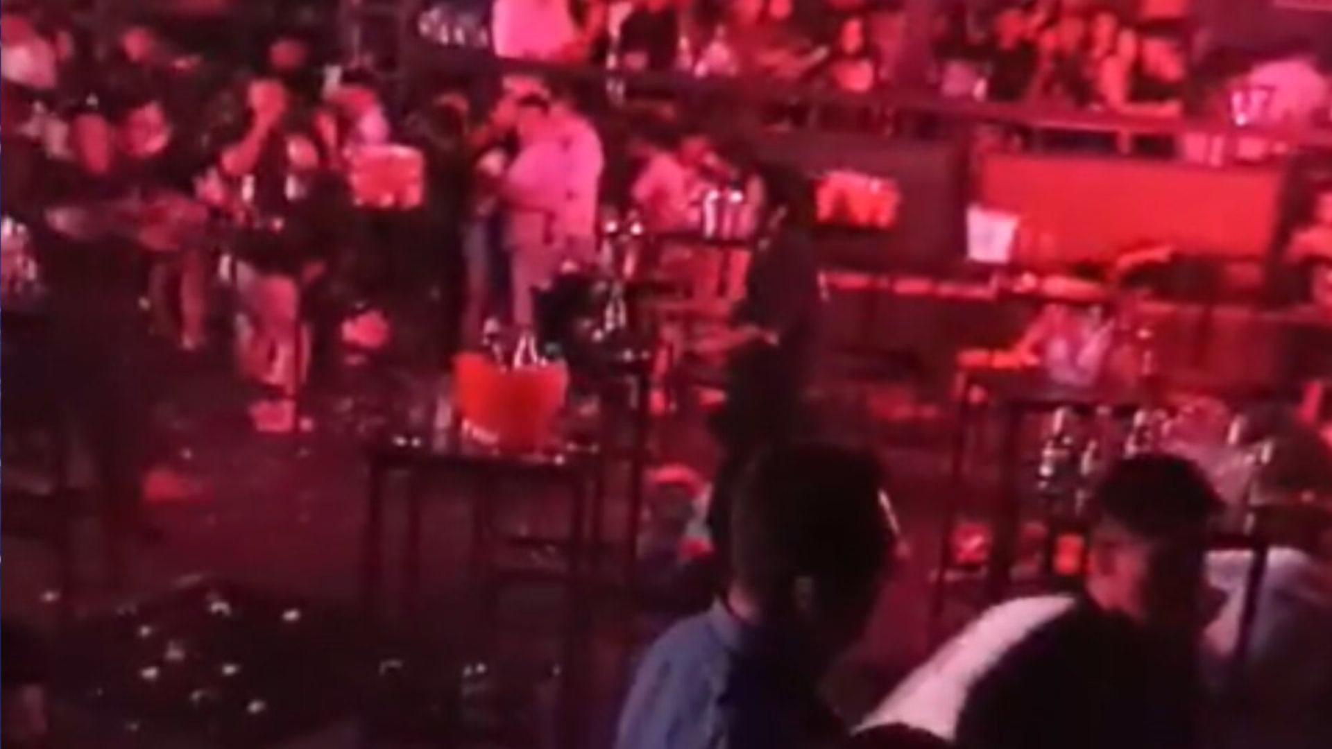 Explosión en discoteca de Trujillo deja 34 heridos y cuatro en estado grave: atentado fue durante concierto 1 Explosión en discoteca de Trujillo deja 34 heridos y cuatro en estado grave: atentado fue durante concierto