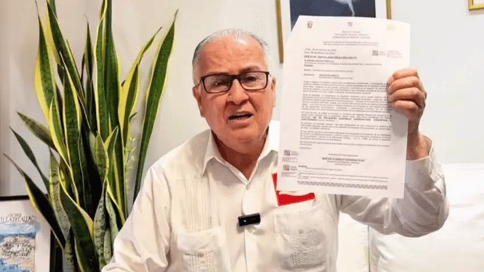 Alfonso López-Chau denuncia terruqueo y rechaza vínculo con asalto.