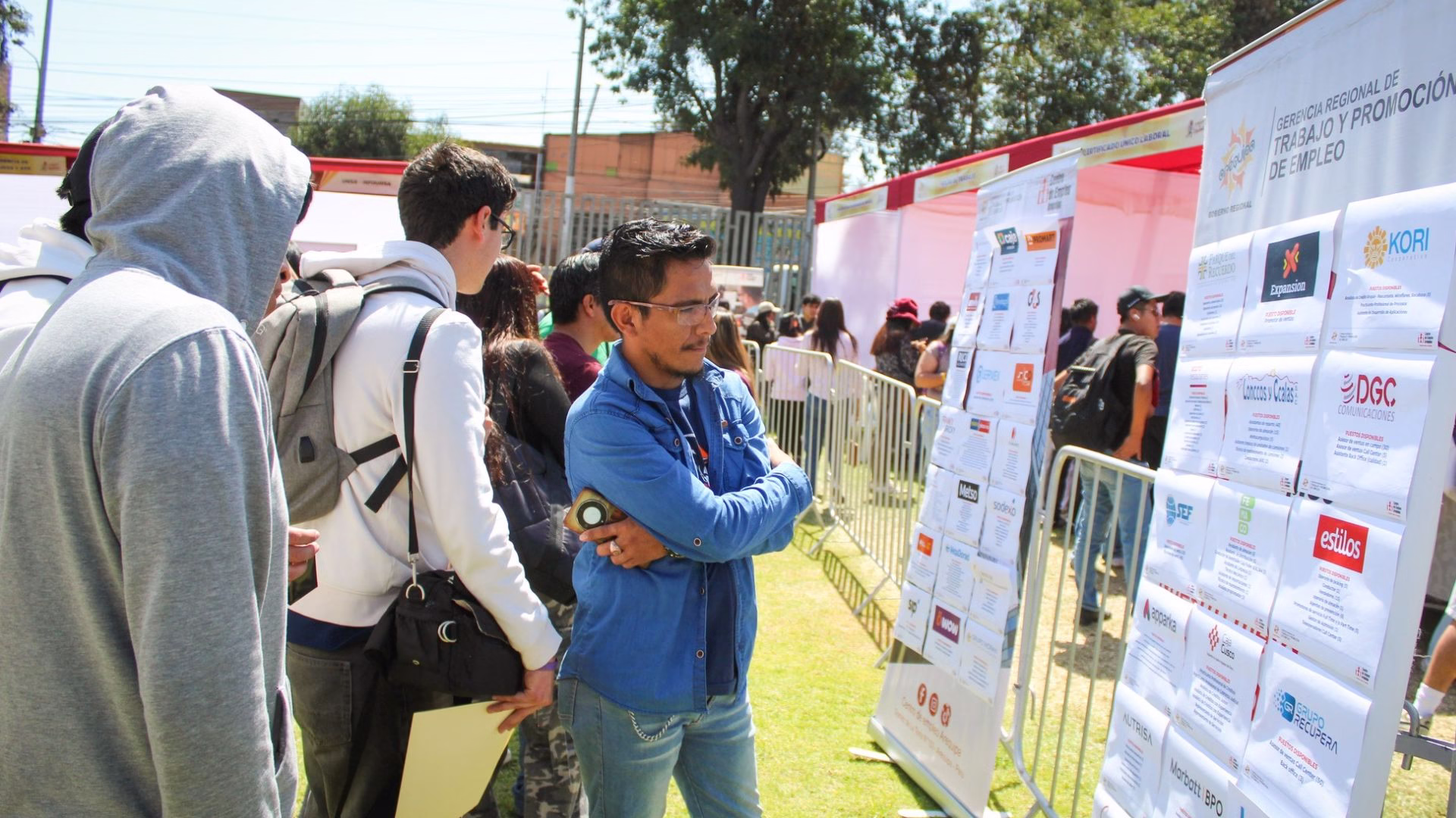 En el Día del Trabajo: Arequipa genera empleo, pero jóvenes siguen atrapados entre informalidad y falta de experiencia 1 Día del Trabajo: Arequipa genera empleo, pero jóvenes siguen atrapados entre informalidad y falta de experiencia