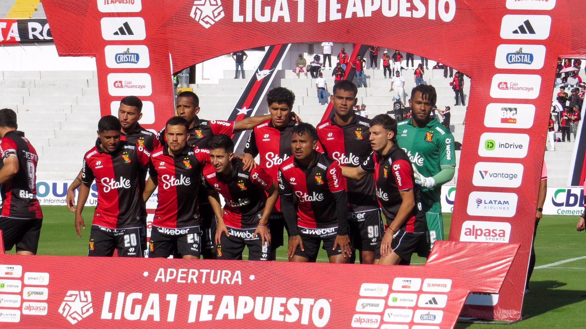 FBC Melgar cae 1-3 ante Cusco FC en Arequipa en el estreno del nuevo DT Miguel Rondinelli 2 FBC Melgar cae 1-3 ante Cusco FC en Arequipa y profundiza su crisis en el Torneo Apertura 2026