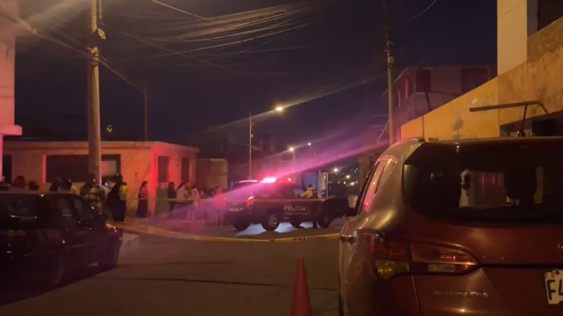 Arequipa: cambista se enfrenta a delincuentes armados, recupera su dinero y termina herido en Socabaya