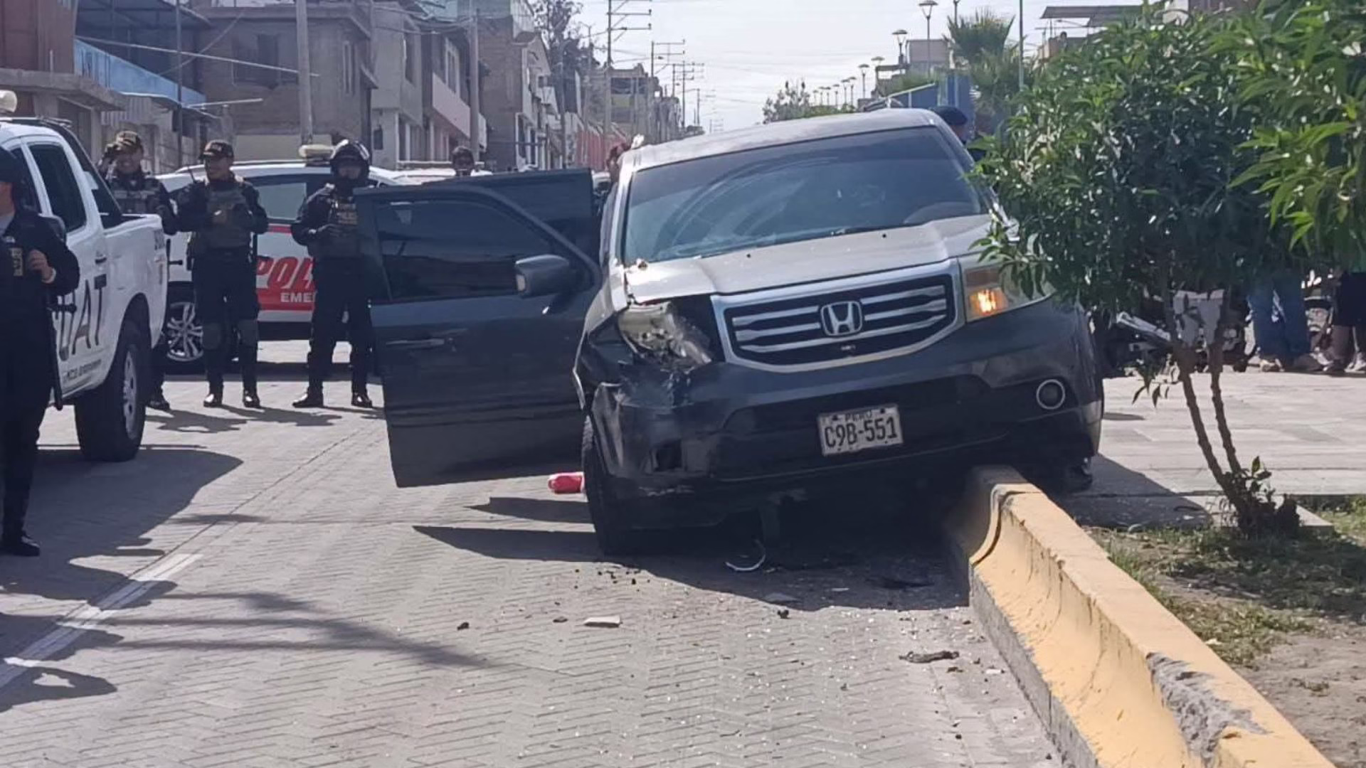 Arequipa: persecución a balazos desde Tiabaya hasta Paucarpata deja un detenido y dos personas heridas