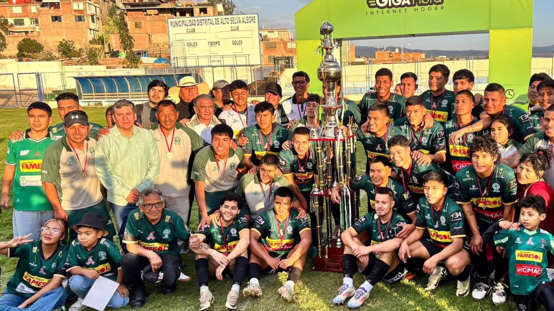 Sportivo Huracán campeón del Cercado: goleó 6-0 y clasifica a etapa provincial de la Copa Perú