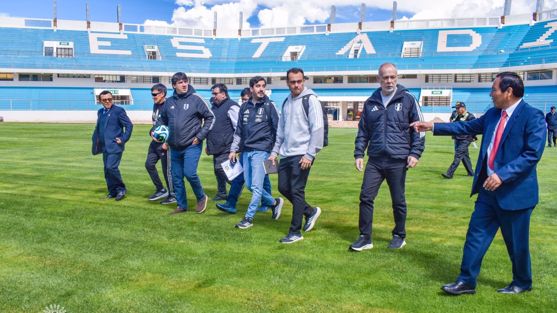 Puno podría ser sede de la selección peruana: FPF evalúa el Estadio Monumental de la UNA