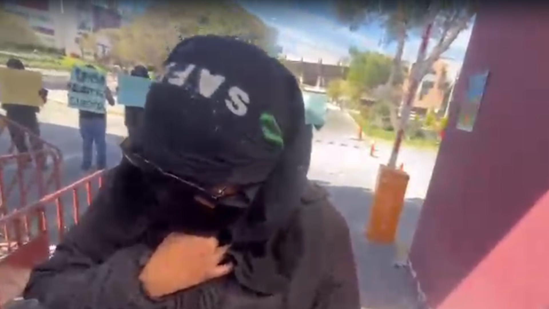 Arequipa: denuncian a 6 presuntos responsables por la toma de Sociales de la UNSA tras protesta 1 UNSA Arequipa: toman área de Sociales para exigir explicaciones por presunto desfalco de S/8 millones