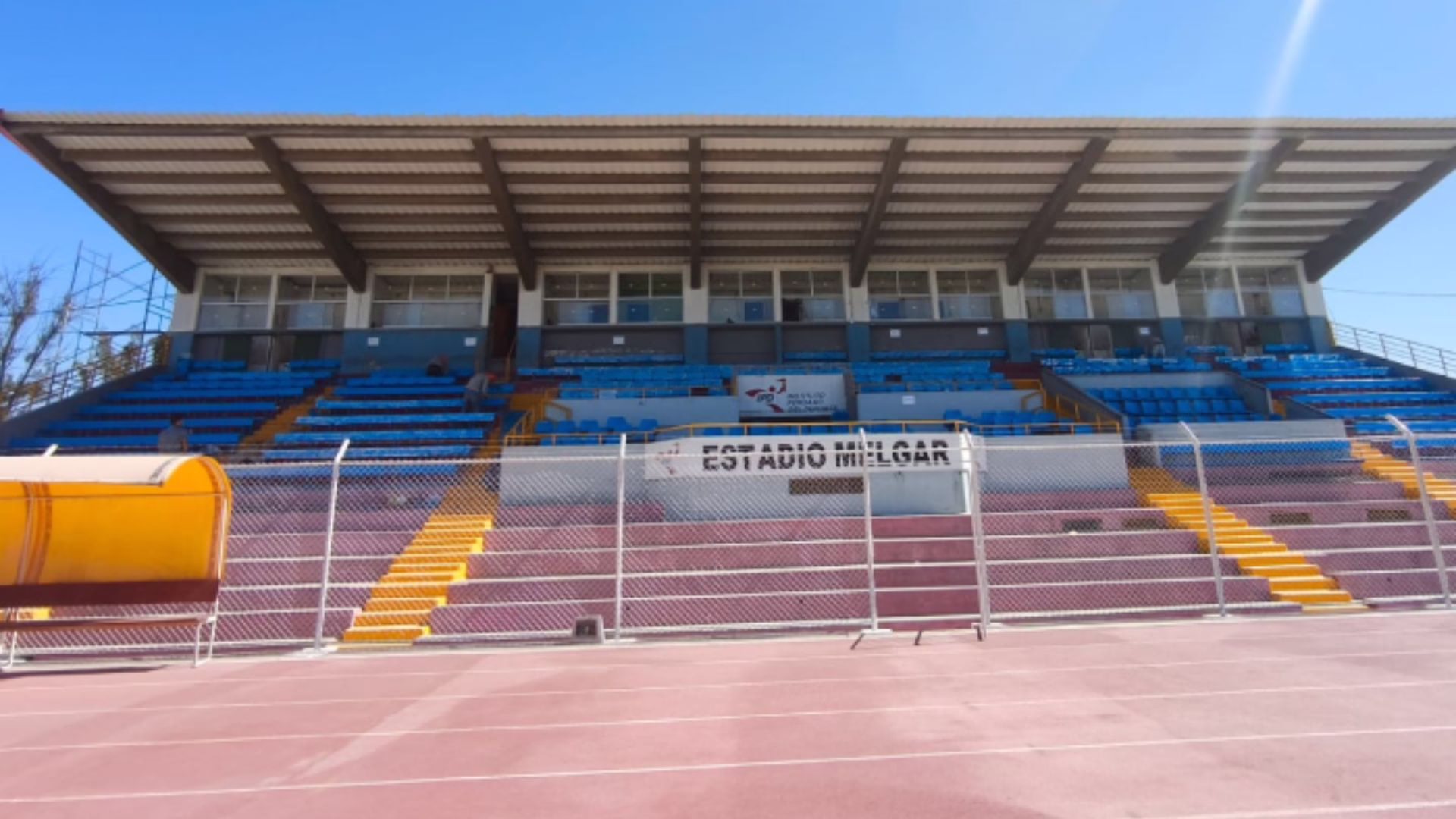 Estadio Mariano Melgar entra en proceso de modernización con una importante inversión del IPD