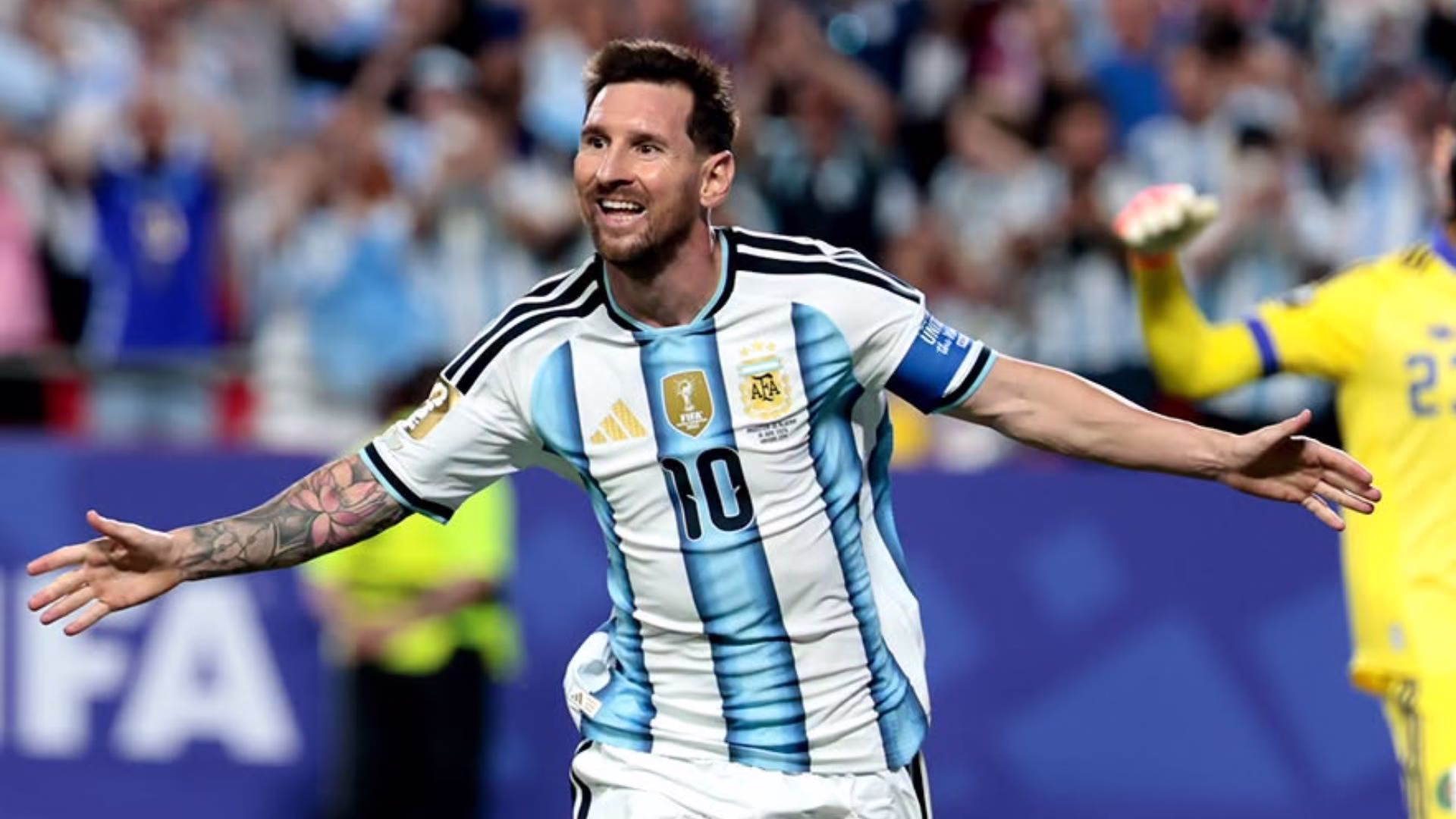 El argentino marcó un doblete ante Austria, sumó otro récord y llevó a Argentina a la siguiente fase del torneo.