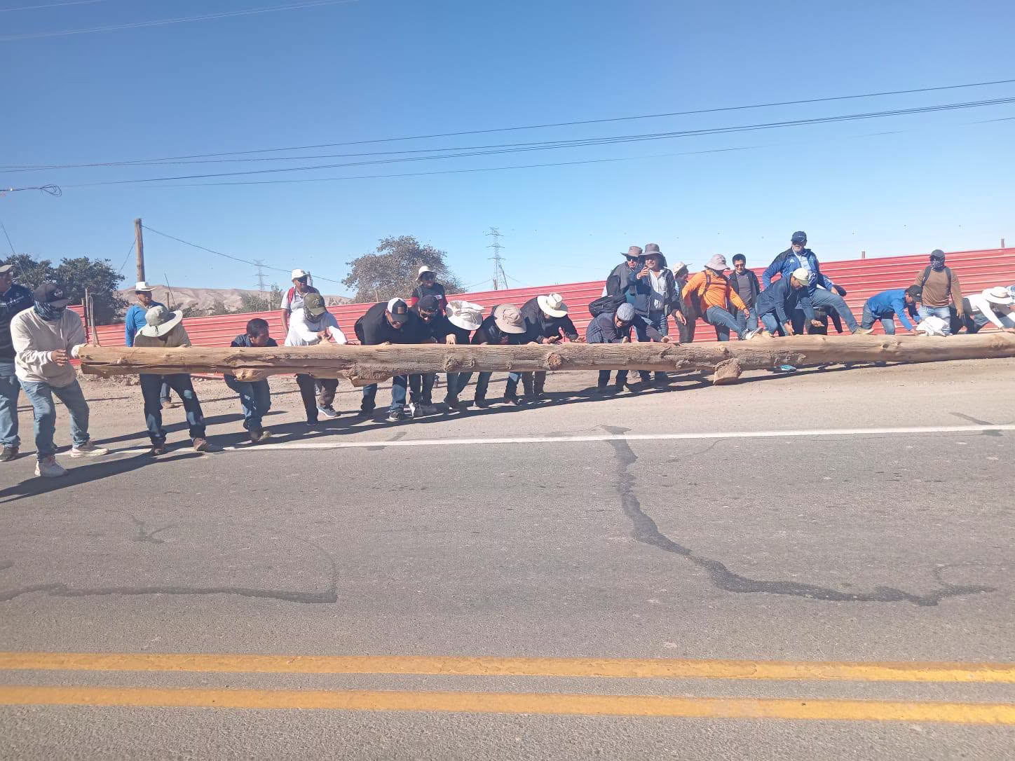 Moquegua: manifestantes anuncian paro indefinido en rechazo a la Ley N.° 11658 2026