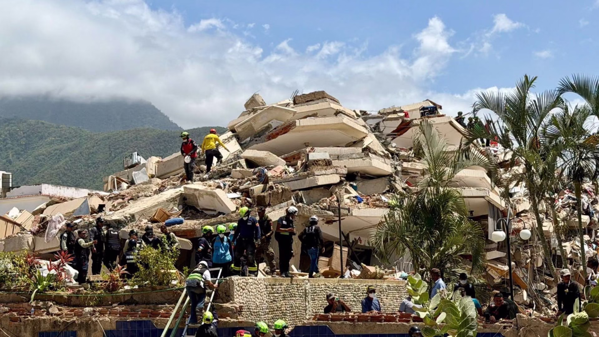 Tragedia en Venezuela: cifra de fallecidos sube a 1,430 mientras continúan labores de rescate
