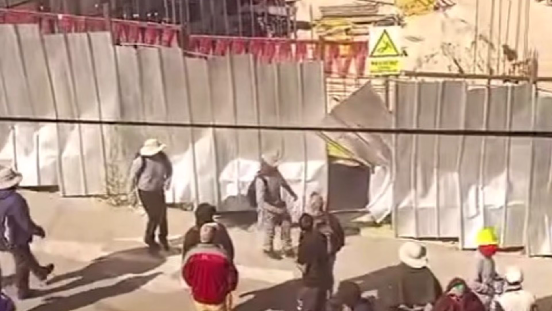 Vandalismo en protesta de Construcción Civil deja daños y paraliza obras por impuestos en Arequipa