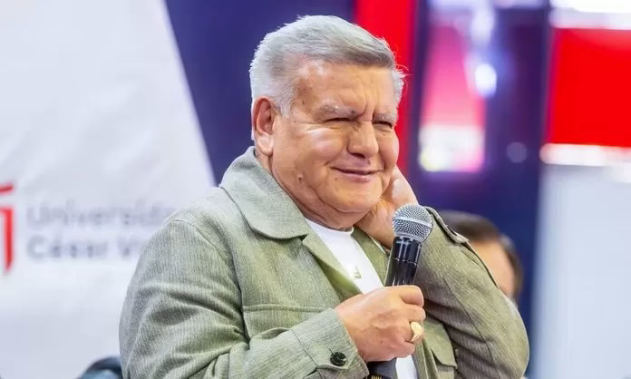 César Acuña es condenado a un año y medio de prisión suspendida por el Poder Judicial.