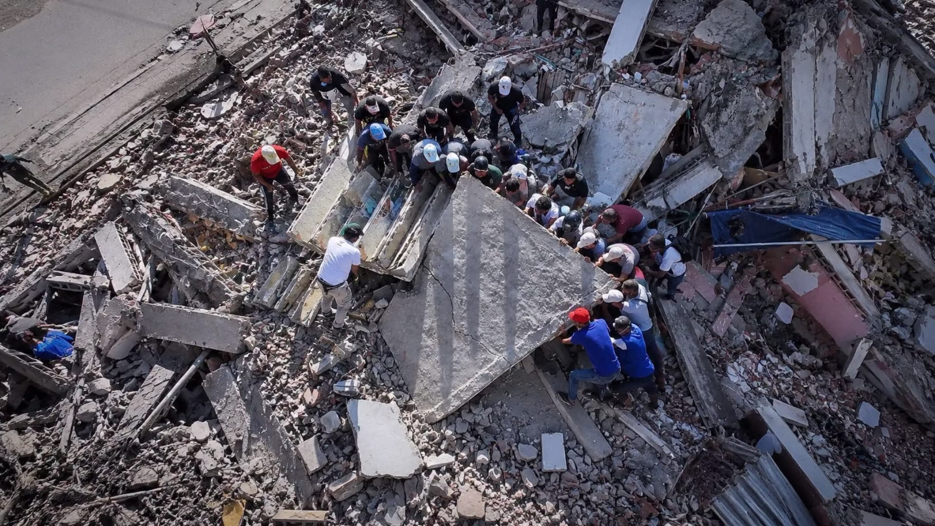 Terremoto de magnitud 7,4 en Colombia: reportan 132 muertos, 570 heridos y daños materiales