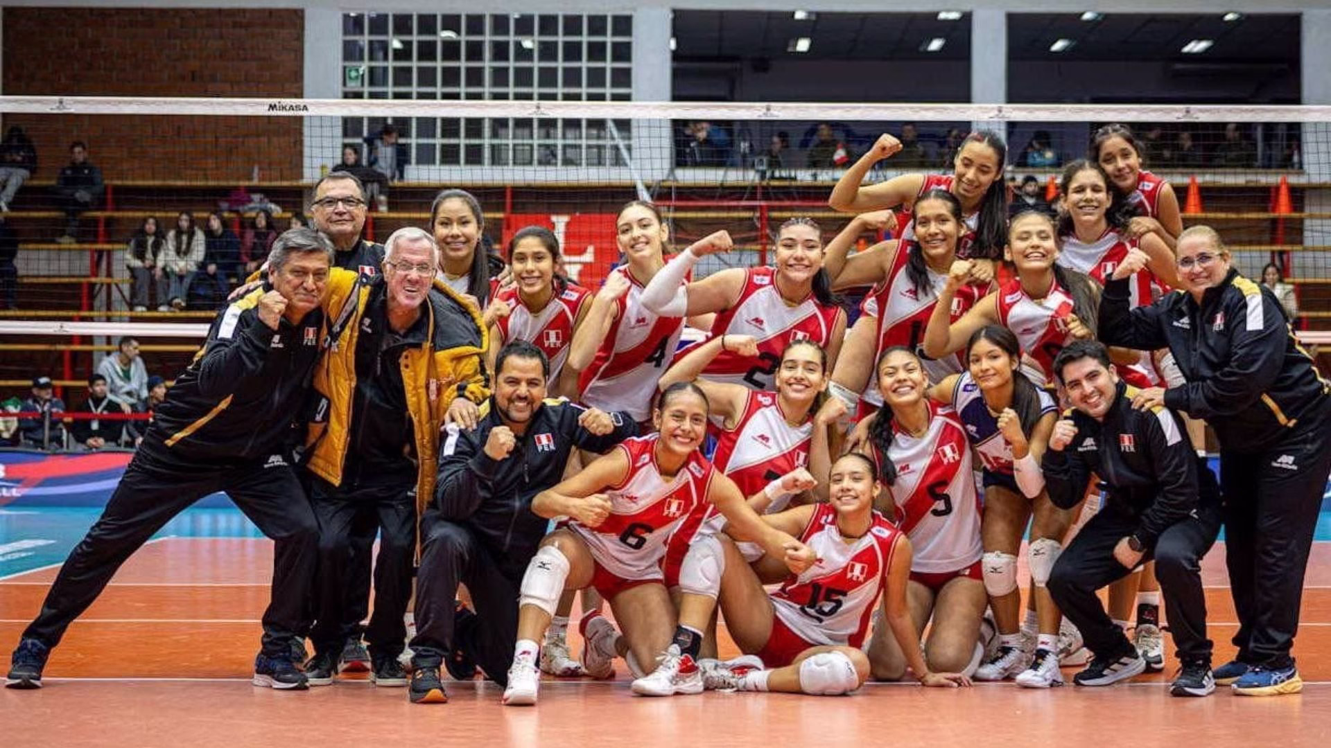 Selección peruana Sub-17 de vóley busca los cuartos de final ante Italia