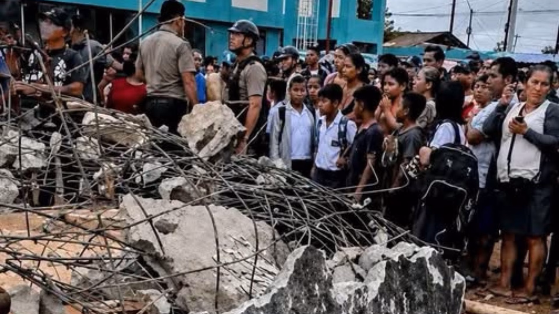 Loreto: escolar fallece tras caerle pared de concreto durante actividad en colegio de Punchana