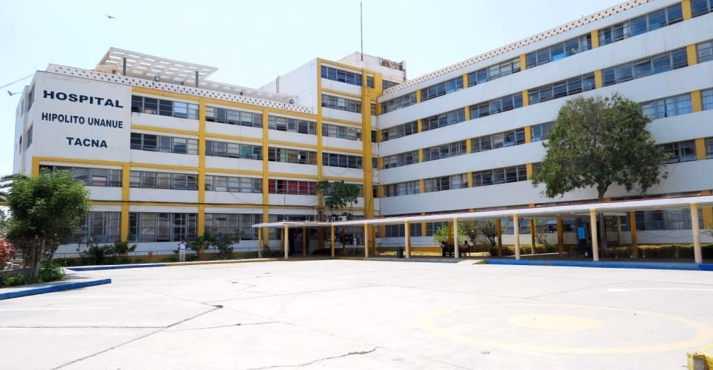Joven de 28 años pierde la trompa de Falopio por presunta negligencia médica en el Hospital Unanue de Tacna.