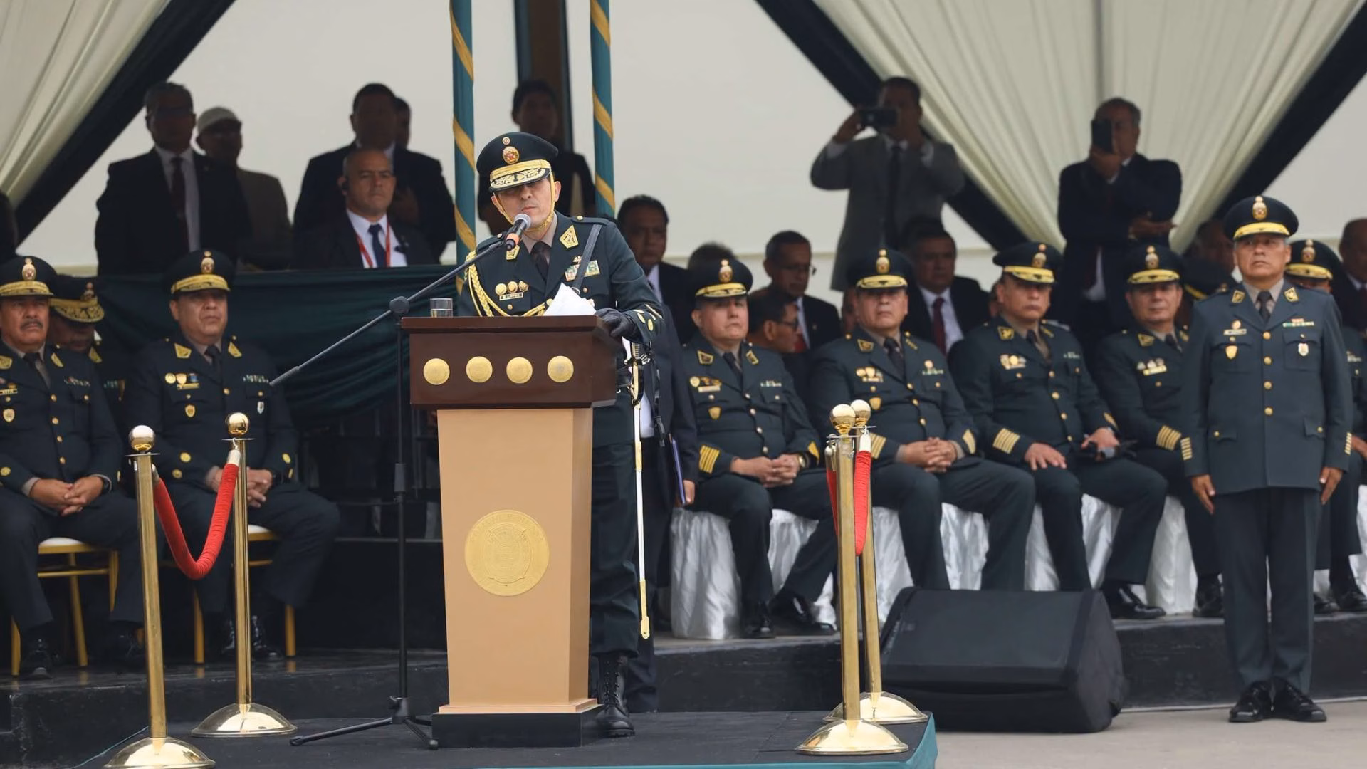 Nuevo jefe en la PNP: Fredy López Mendoza asume comando general de la Policía Nacional