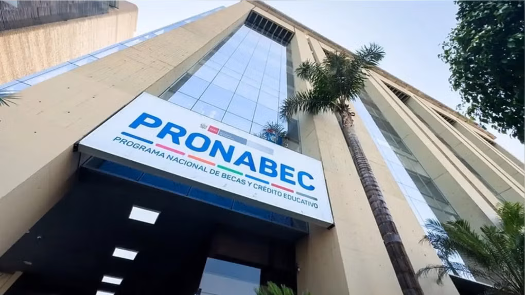 Pronabec ajusta sus normas: conoce los nuevos criterios para solicitar y conservar una beca estatal 2026