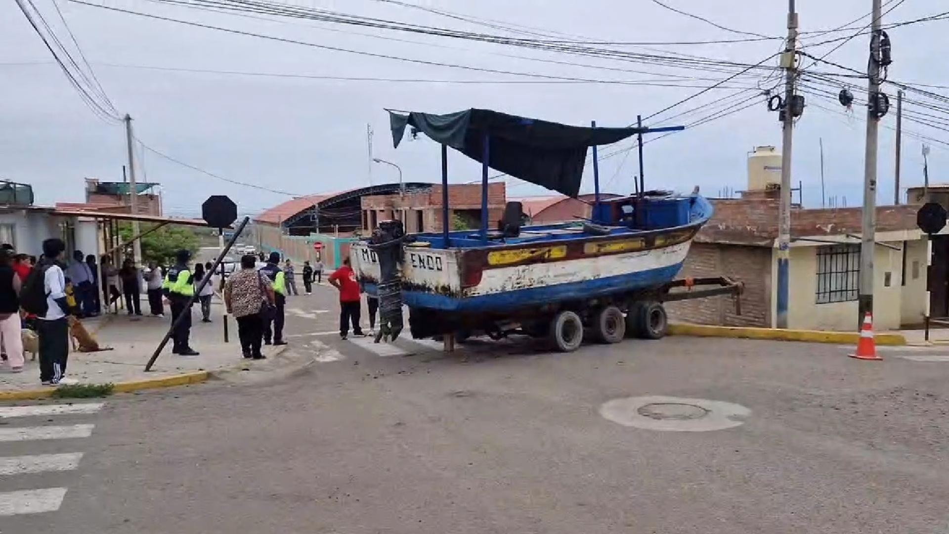 Mollendo: pescador y candidato a regidor a Islay pierde la vida tras ser aplastado por embarcación pesquera