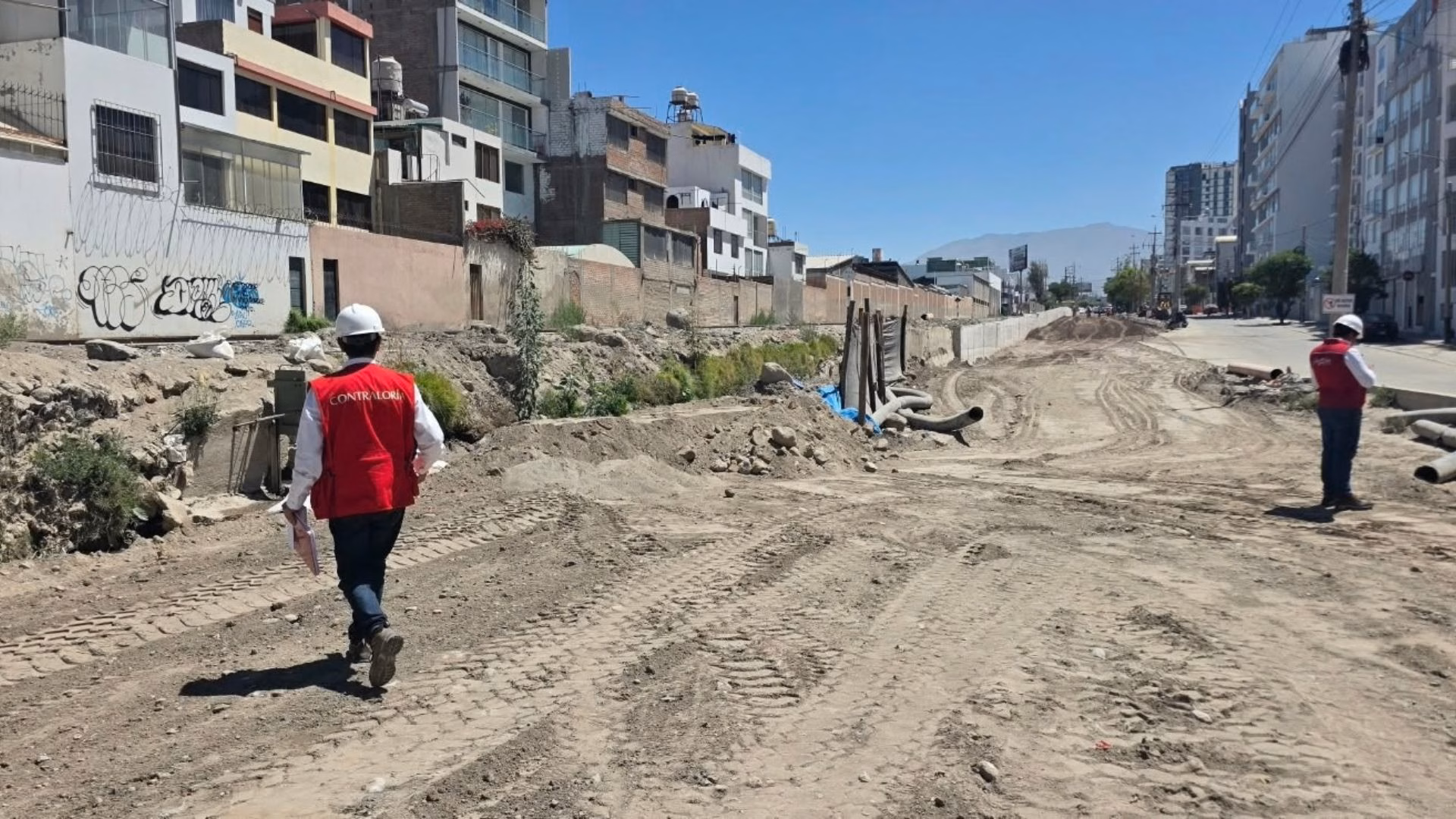 Arequipa: Contraloría alerta por trabajos incompletos y sin autorización de la ANA en torrentera El Chullo 1 Arequipa: Contraloría alerta por trabajos incompletos y sin autorización de la ANA en torrentera El Chullo