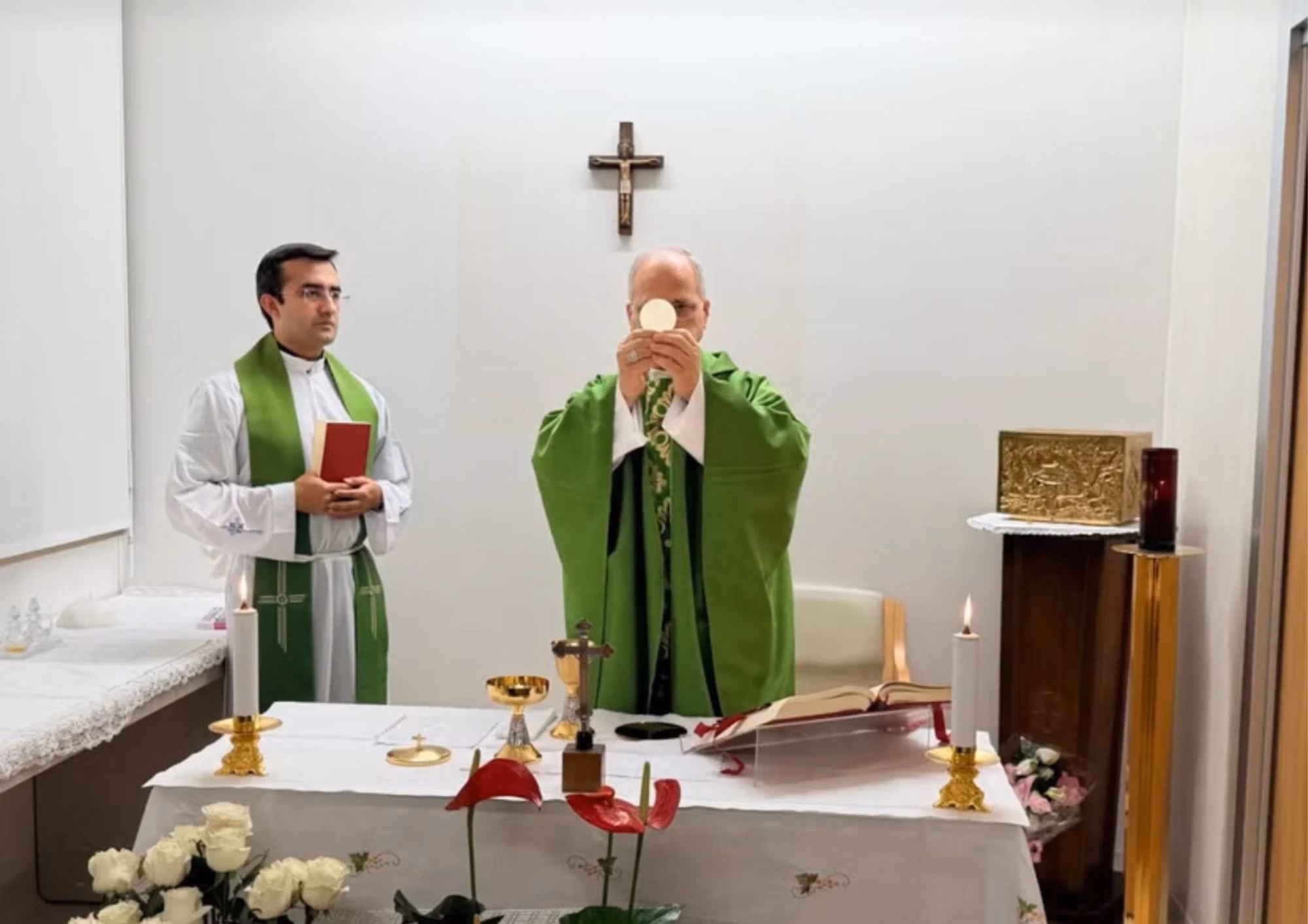 Papa León XIV: primeras fotos tras su operación