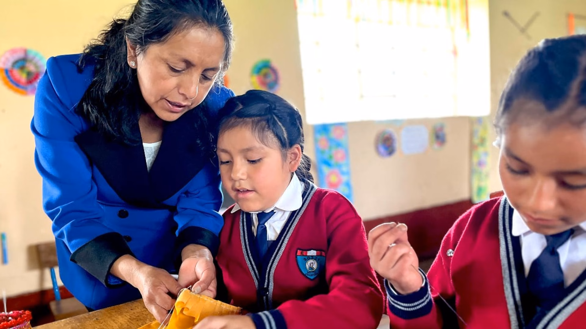 Minedu reconoce a 4947 docentes y directivos por impulsar proyectos de innovación educativa