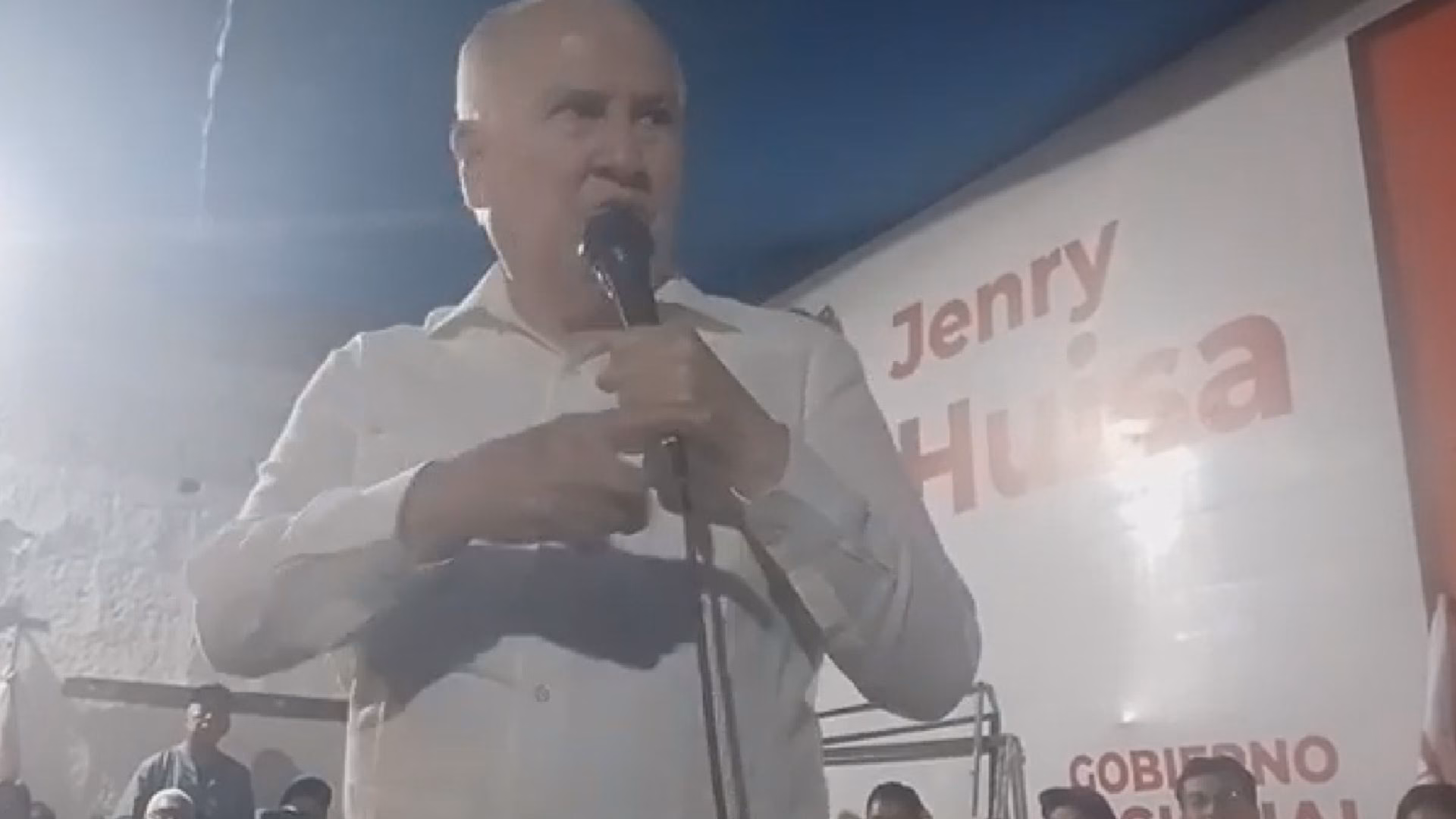 Denuncian al senador Alfonso López Chau ante el JEE de Arequipa por presunta falta de neutralidad electoral