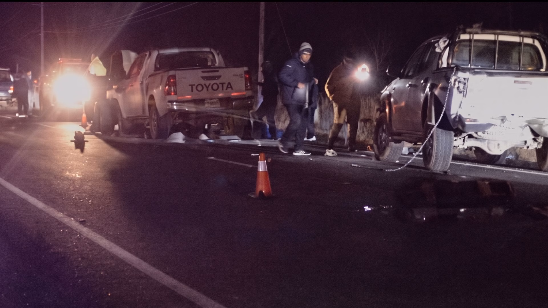 Puno: un fallecido y varios heridos deja choque en cadena de 7 vehículos en vía Juliaca-Azángaro