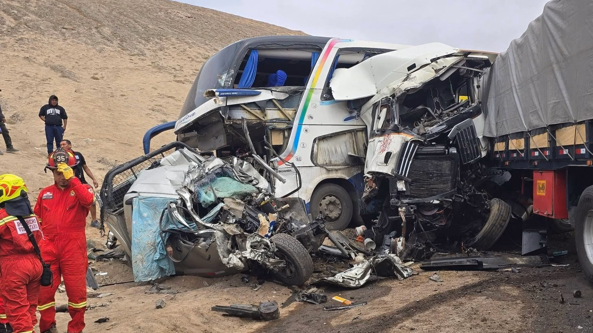 Choque en Camaná: Identifican a los cuatro fallecidos de accidente múltiple en la Panamericana Sur