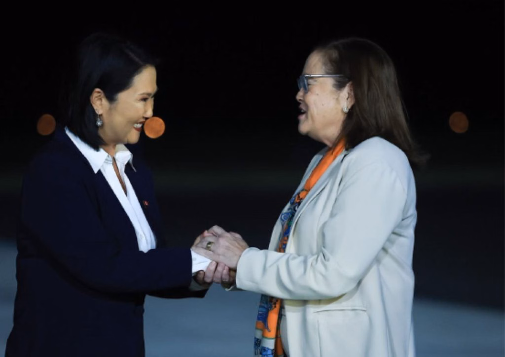 Keiko Fujimori visita El Salvador y se reunirá con Nayib Bukele: visitó el CECOT, prisión de alta seguridad 2026