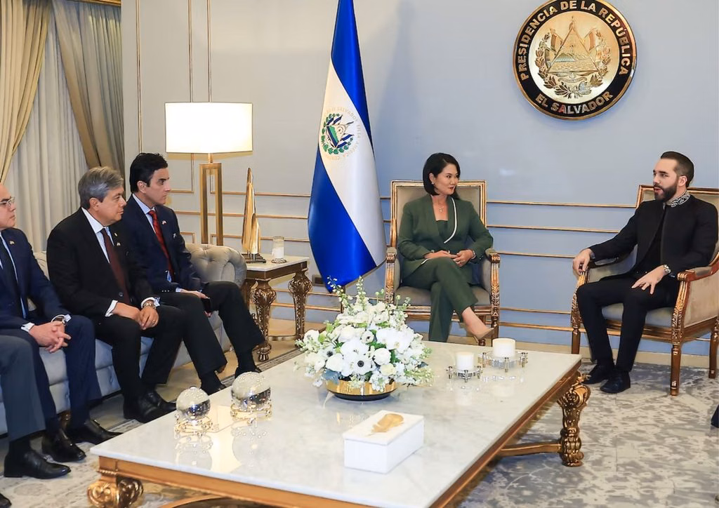 Keiko Fujimori anuncia dos nuevas cárceles tras reunirse con Bukele 2026